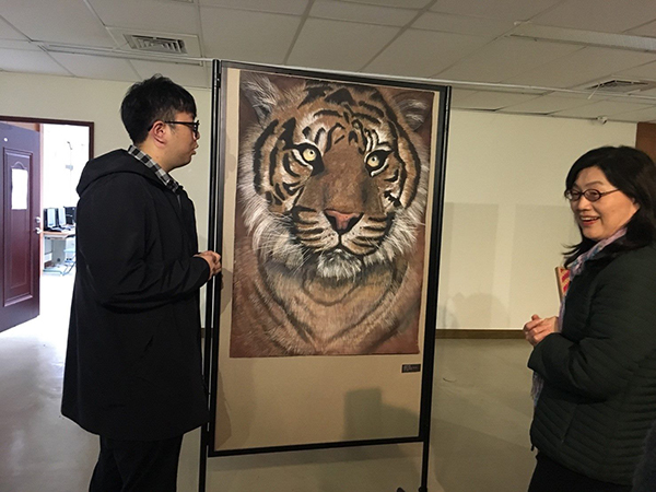 产媒系大一学生 颜绪 创作展顺利开展 佛光大学 产品与媒体设计学系